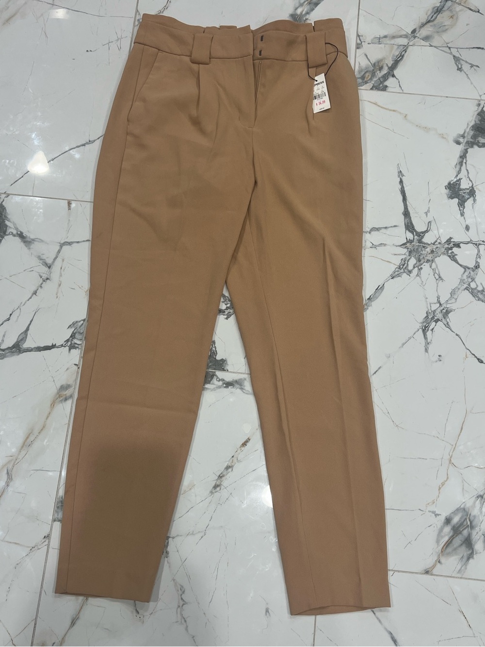 Women’s Express Tailored Dress Pants in Camel
